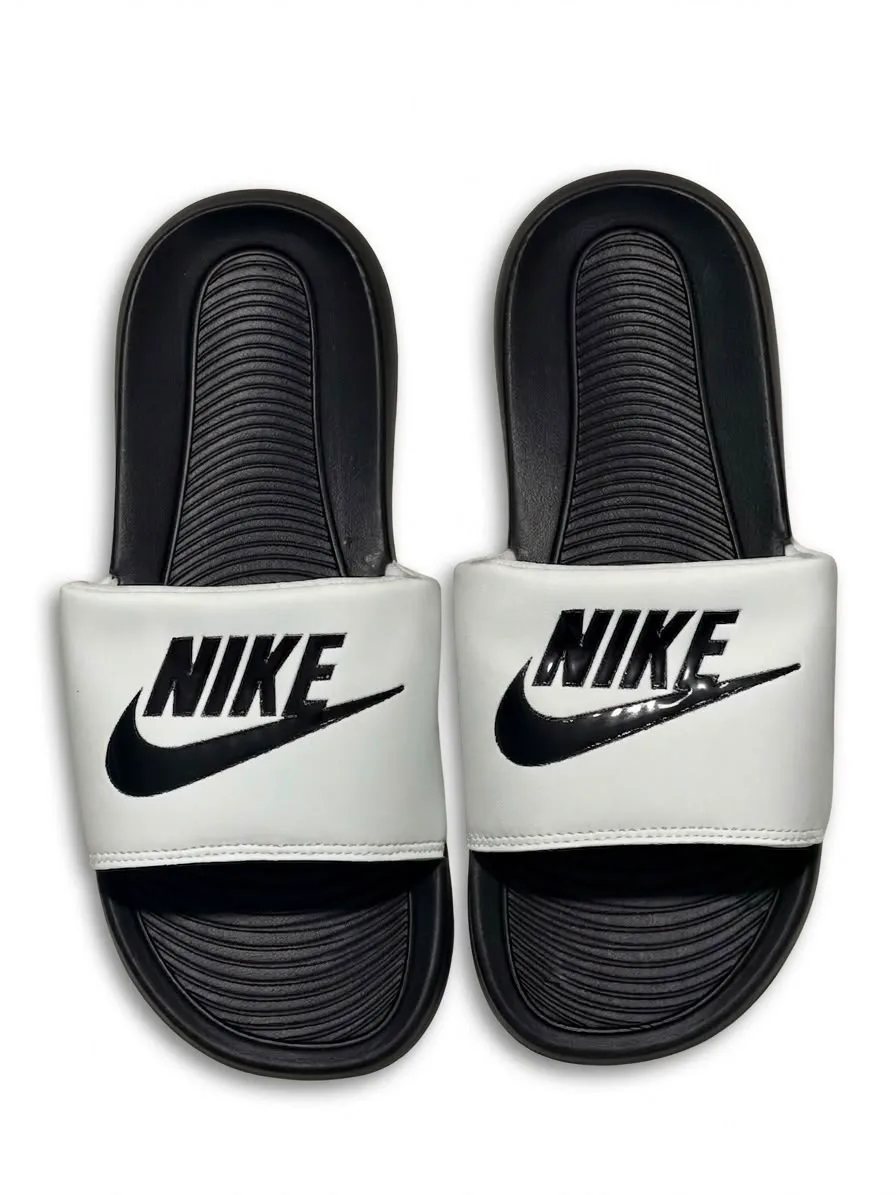 chlaka nike 